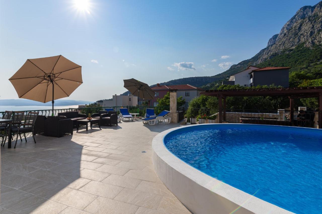 Navis Sea View Apartment With Pool Makarska Esterno foto