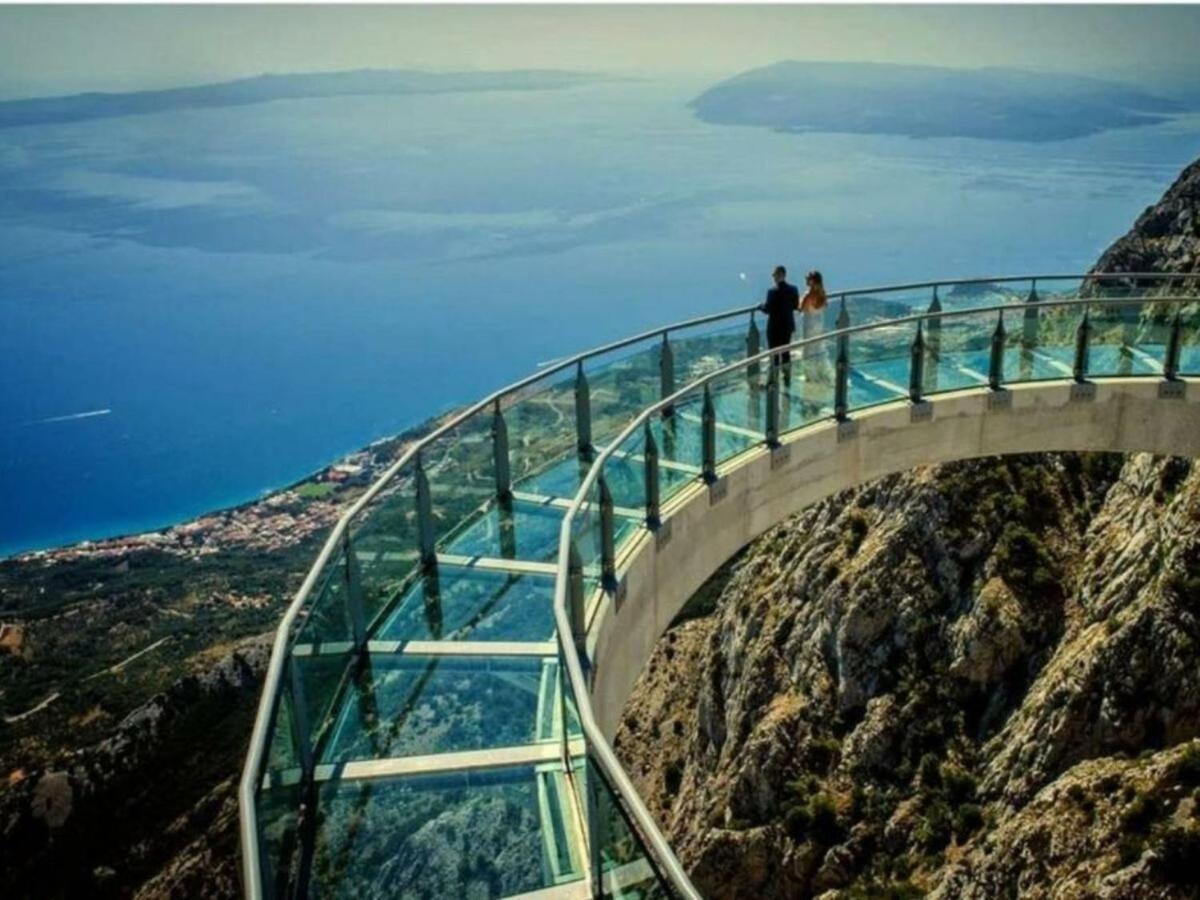 Navis Sea View Apartment With Pool Makarska Esterno foto